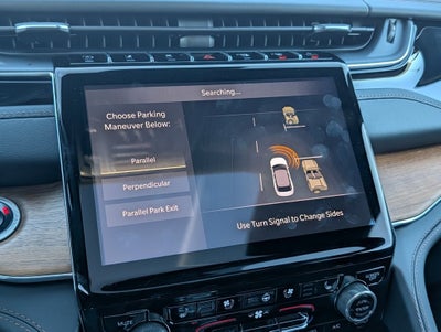 2025 Jeep Grand Cherokee Summit Reserve