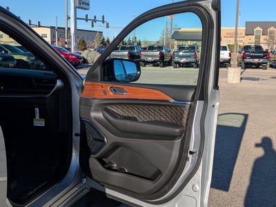 2025 Jeep Grand Cherokee Summit Reserve