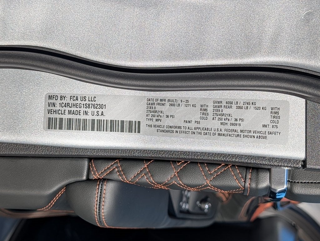 2025 Jeep Grand Cherokee Summit Reserve