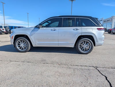 2025 Jeep Grand Cherokee Summit