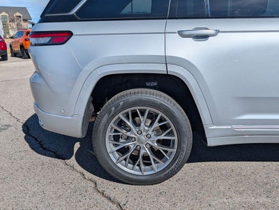 2025 Jeep Grand Cherokee Summit