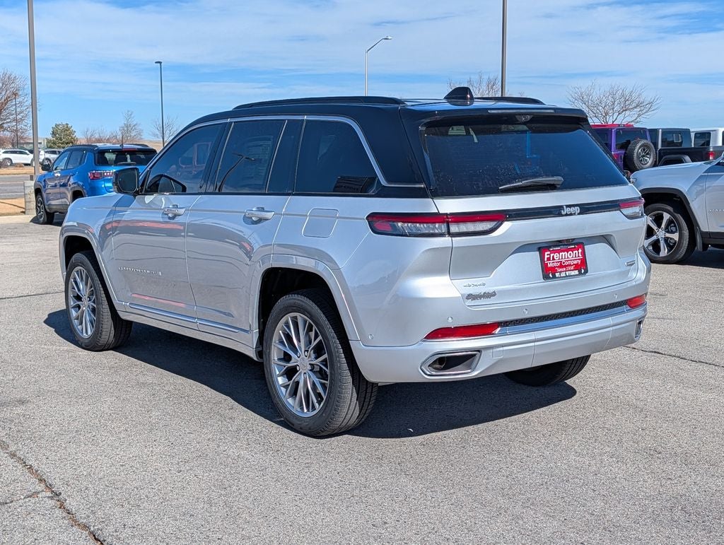2025 Jeep Grand Cherokee Summit