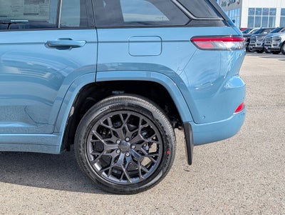 2026 Jeep Grand Cherokee Summit