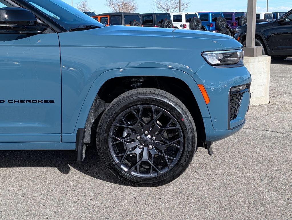 2026 Jeep Grand Cherokee Summit