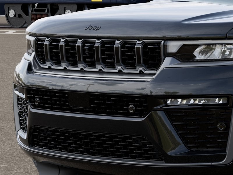2027 Jeep Grand Cherokee Summit