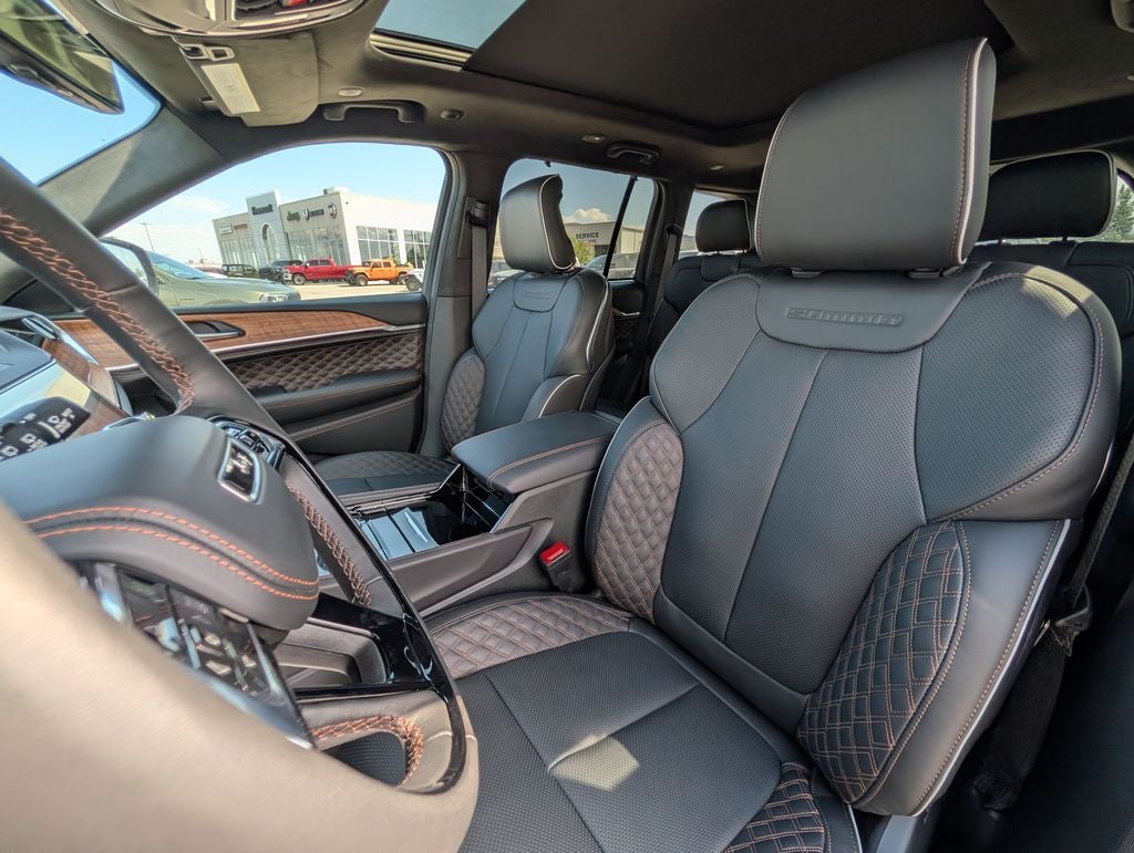 2026 Jeep Grand Cherokee Summit