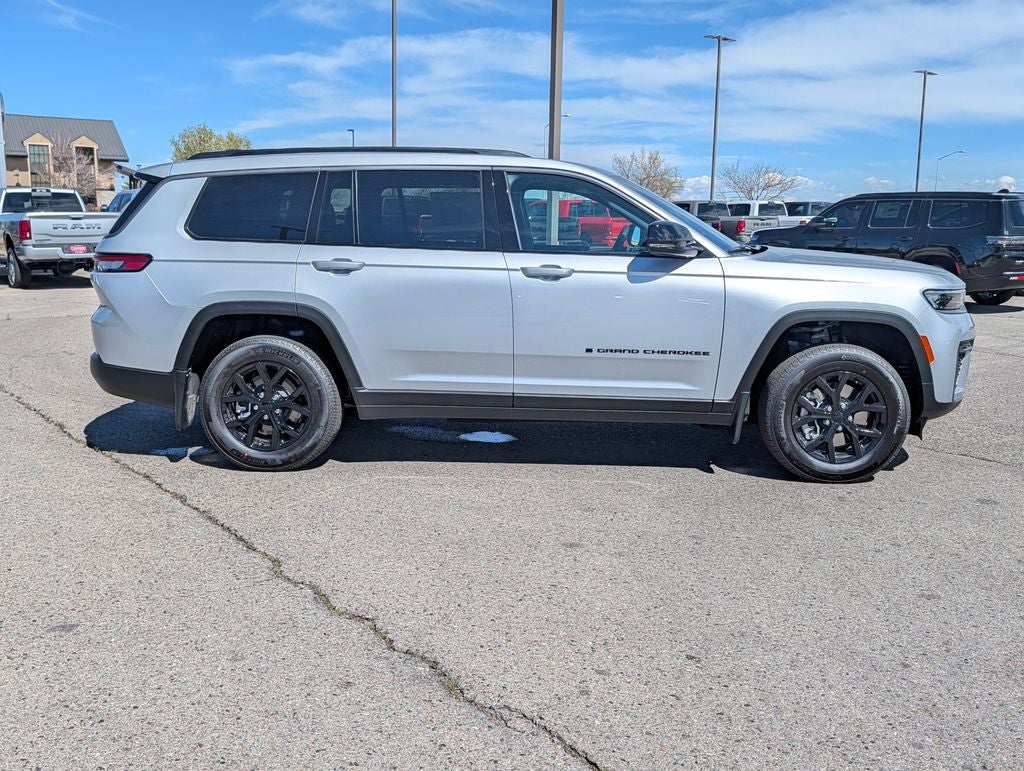 2026 Jeep Grand Cherokee L Laredo