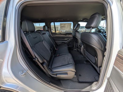 2026 Jeep Grand Cherokee L Laredo