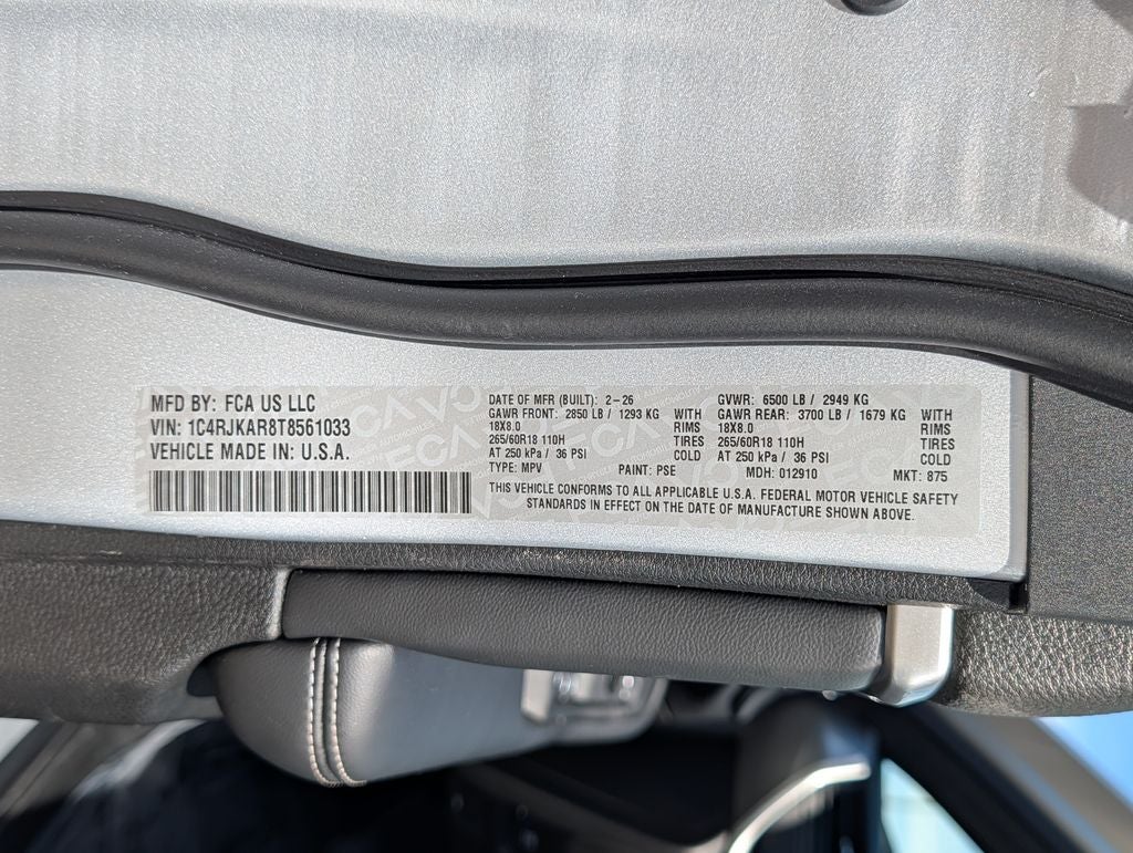 2026 Jeep Grand Cherokee L Laredo
