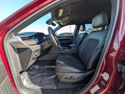 2026 Jeep Grand Cherokee L Laredo