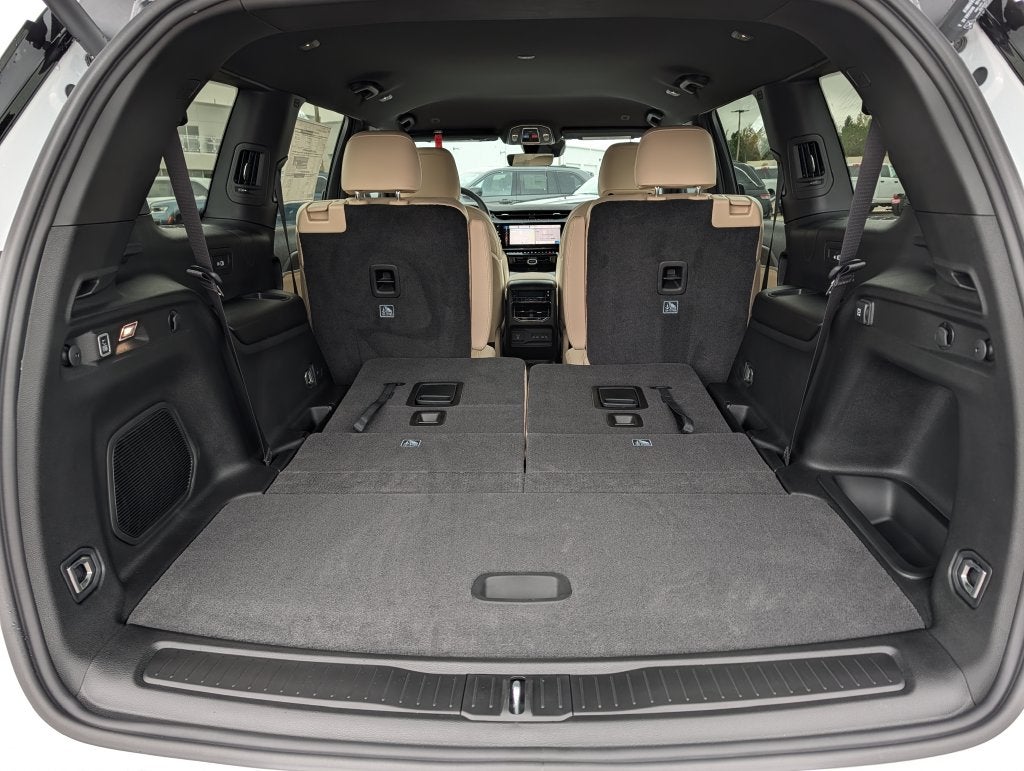 2027 Jeep Grand Cherokee L L LIMITED 4X4