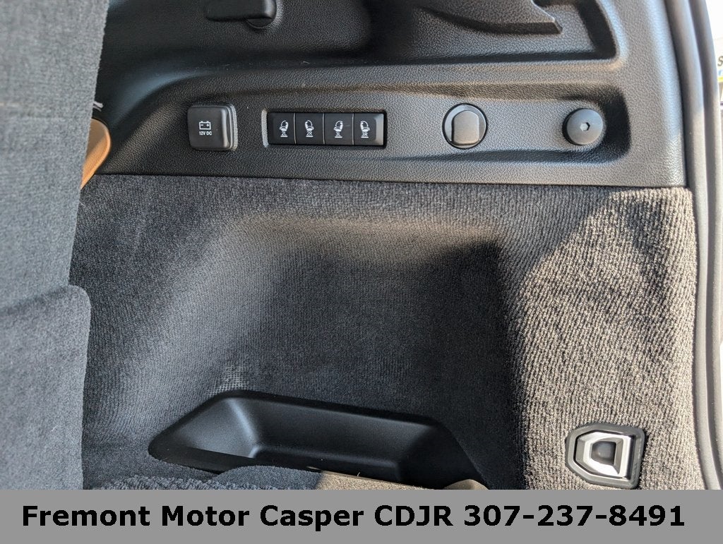 2024 Jeep Grand Cherokee L Summit