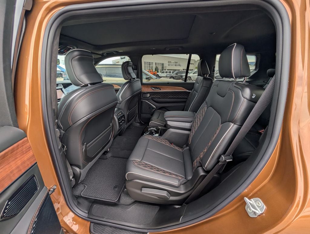 2026 Jeep Grand Cherokee L Summit