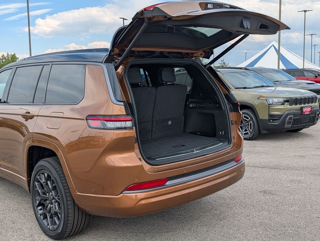 2026 Jeep Grand Cherokee L Summit