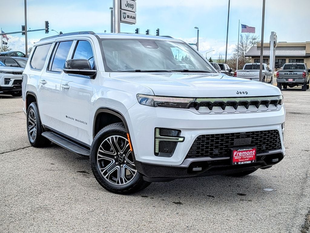 2026 Jeep Grand Wagoneer 4x4