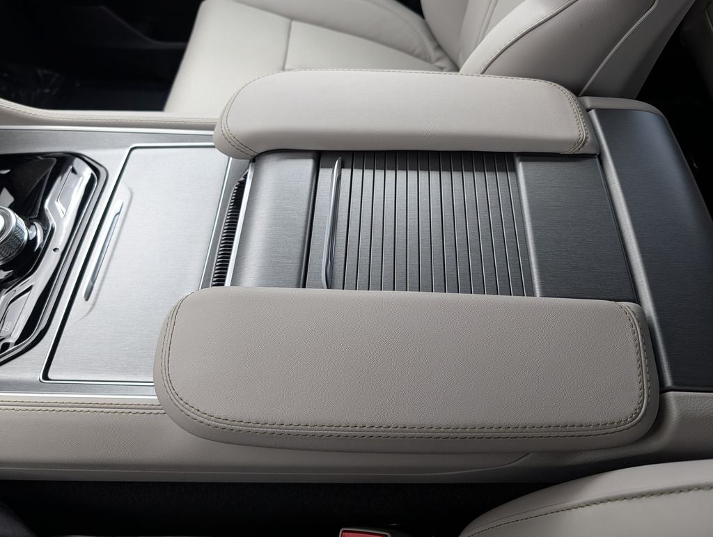 2026 Jeep Grand Wagoneer 4x4