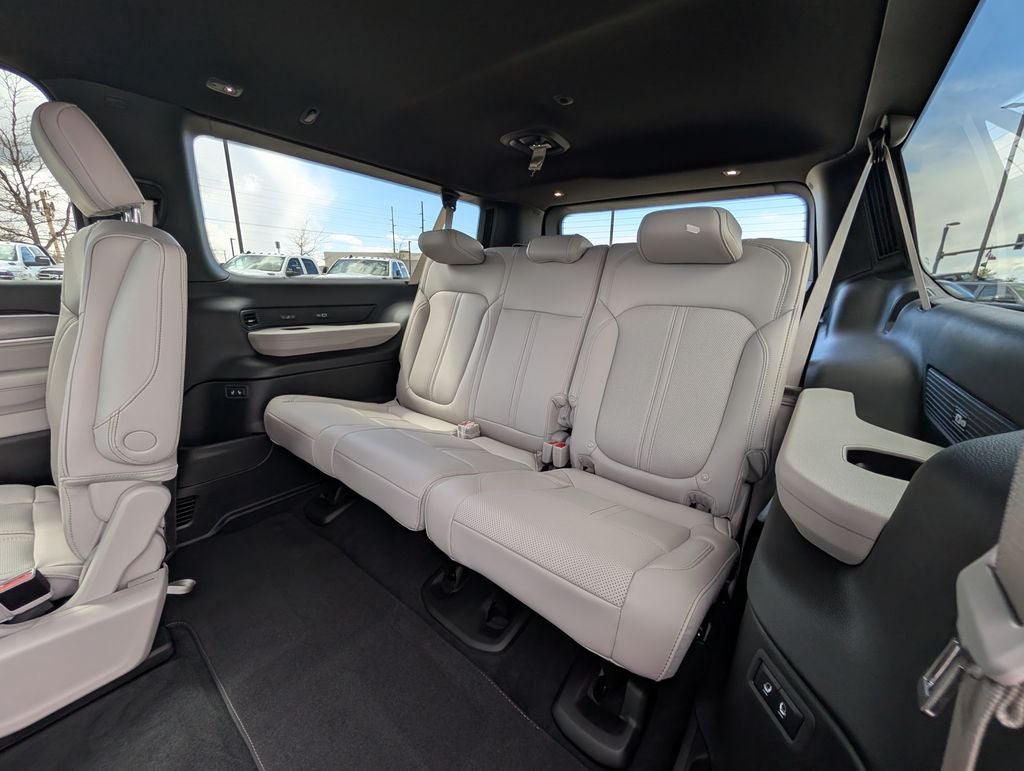 2026 Jeep Grand Wagoneer 4x4