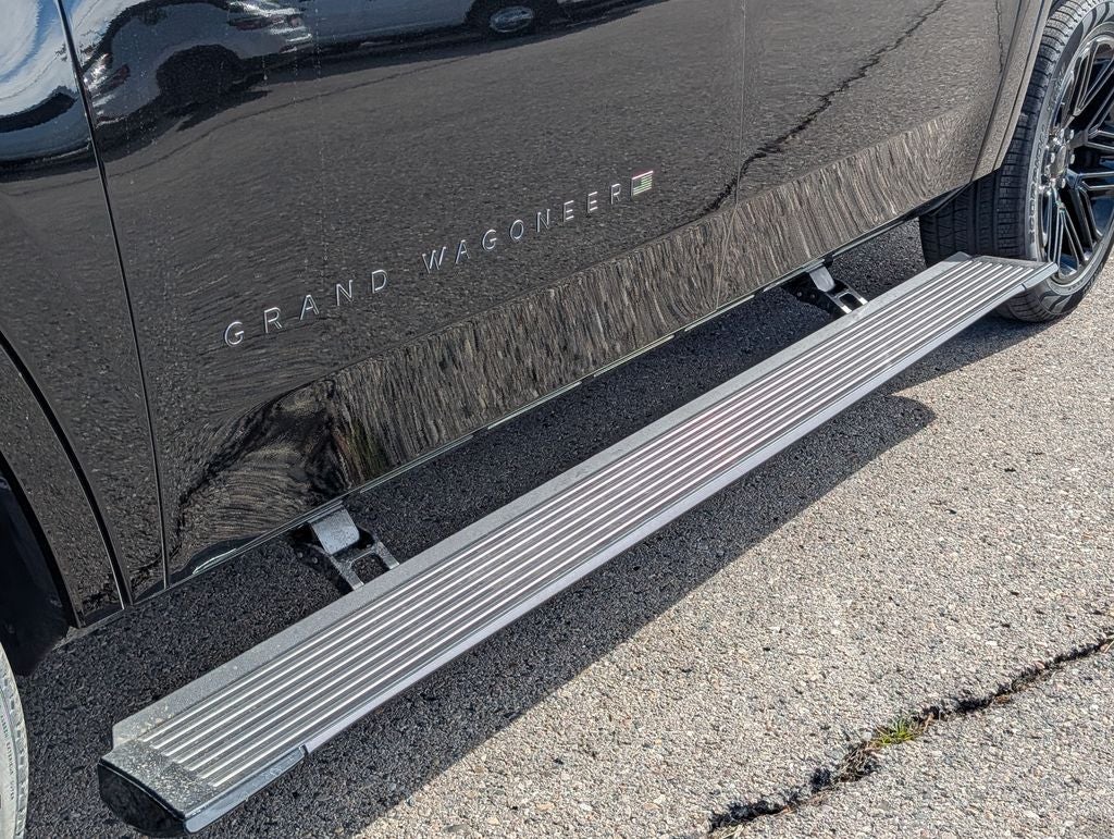 2026 Jeep Grand Wagoneer Limited Reserve