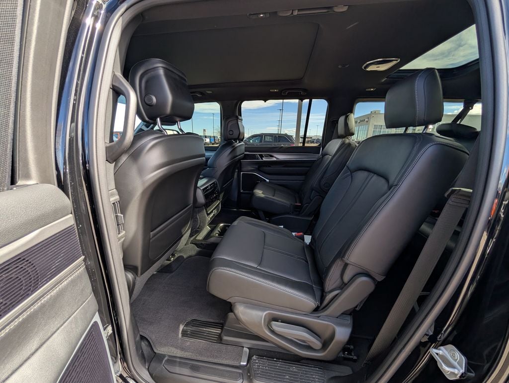 2026 Jeep Grand Wagoneer Limited Reserve