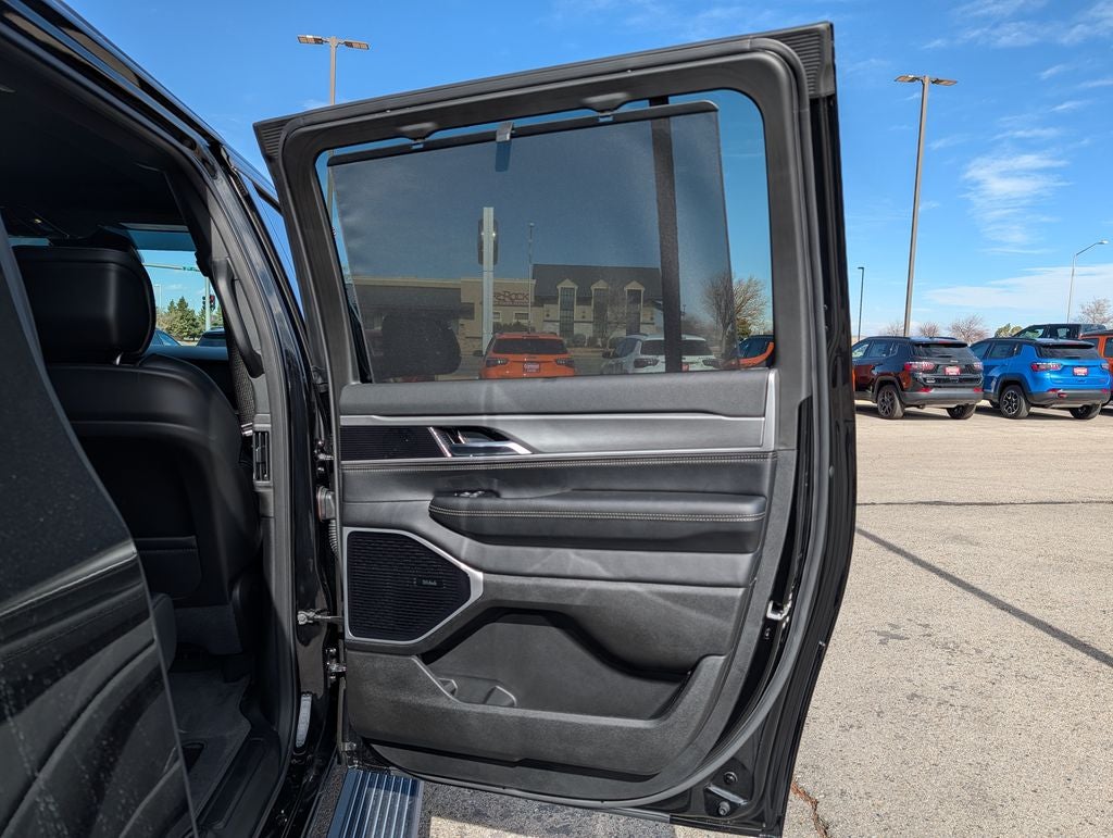 2026 Jeep Grand Wagoneer Limited Reserve