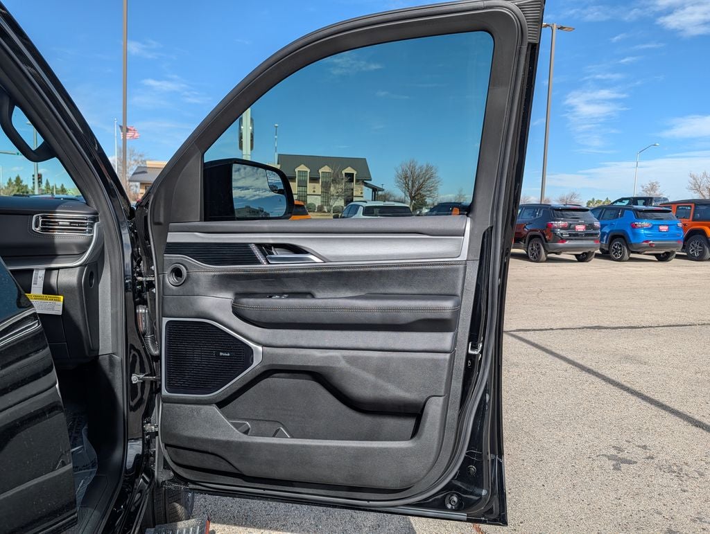 2026 Jeep Grand Wagoneer Limited Reserve