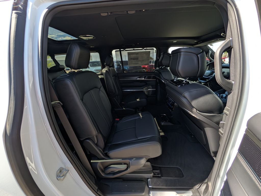 2026 Jeep Grand Wagoneer Summit Obsidian