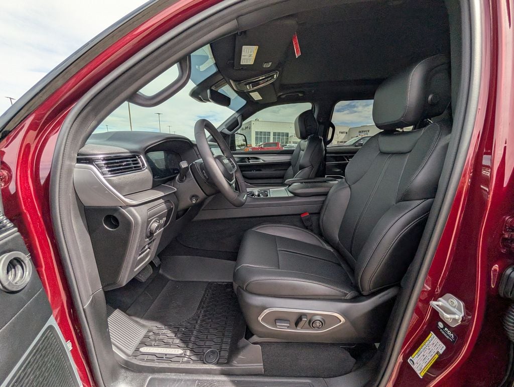 2026 Jeep Grand Wagoneer Upland