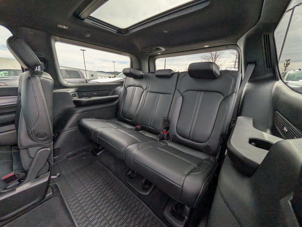 2026 Jeep Grand Wagoneer Upland