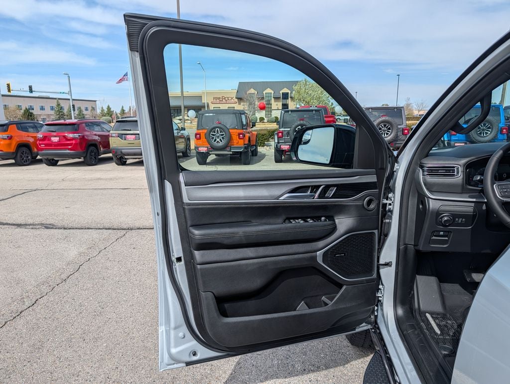 2026 Jeep Grand Wagoneer Upland