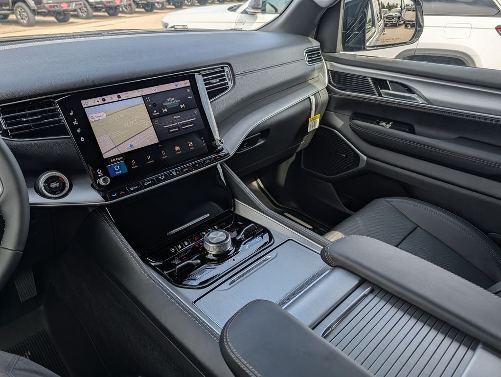 2026 Jeep Grand Wagoneer Upland