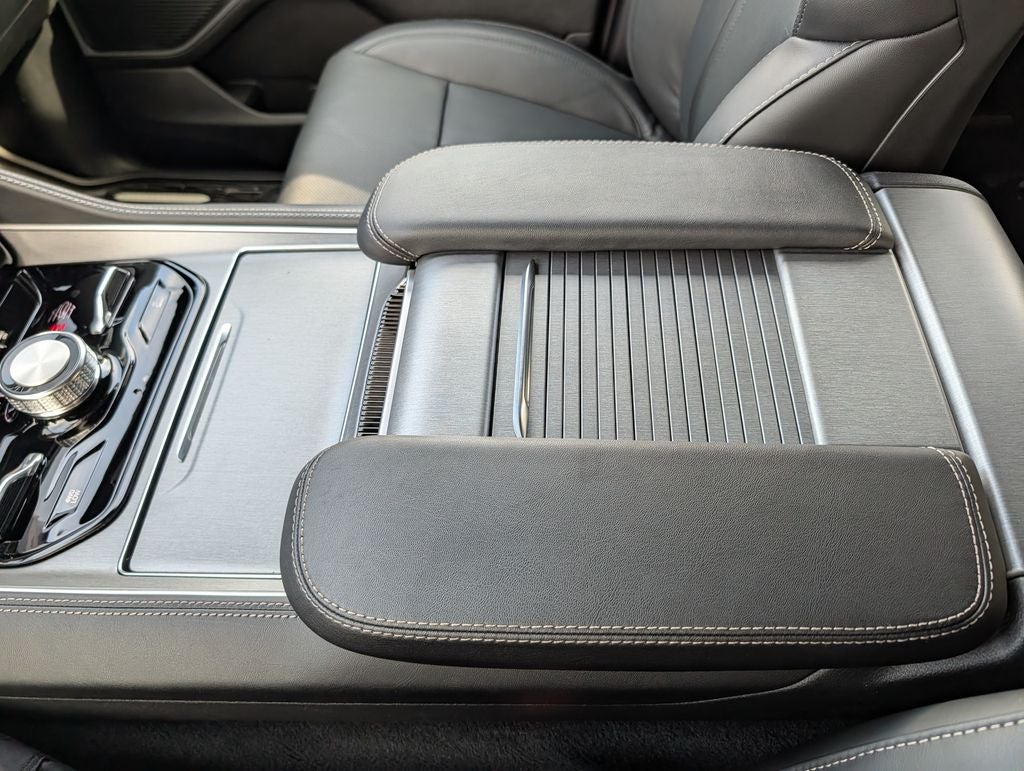2026 Jeep Grand Wagoneer Upland