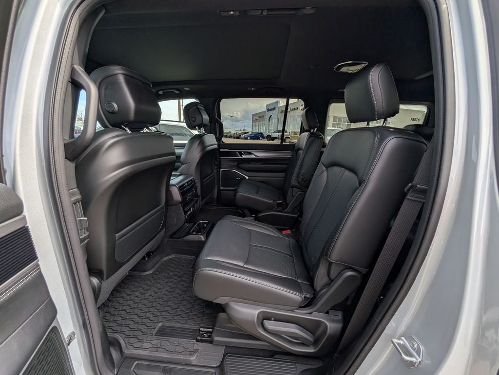 2026 Jeep Grand Wagoneer Upland