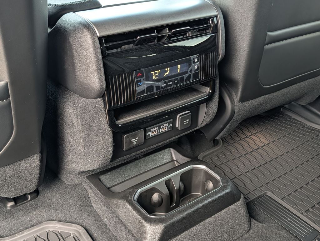 2026 Jeep Grand Wagoneer Upland