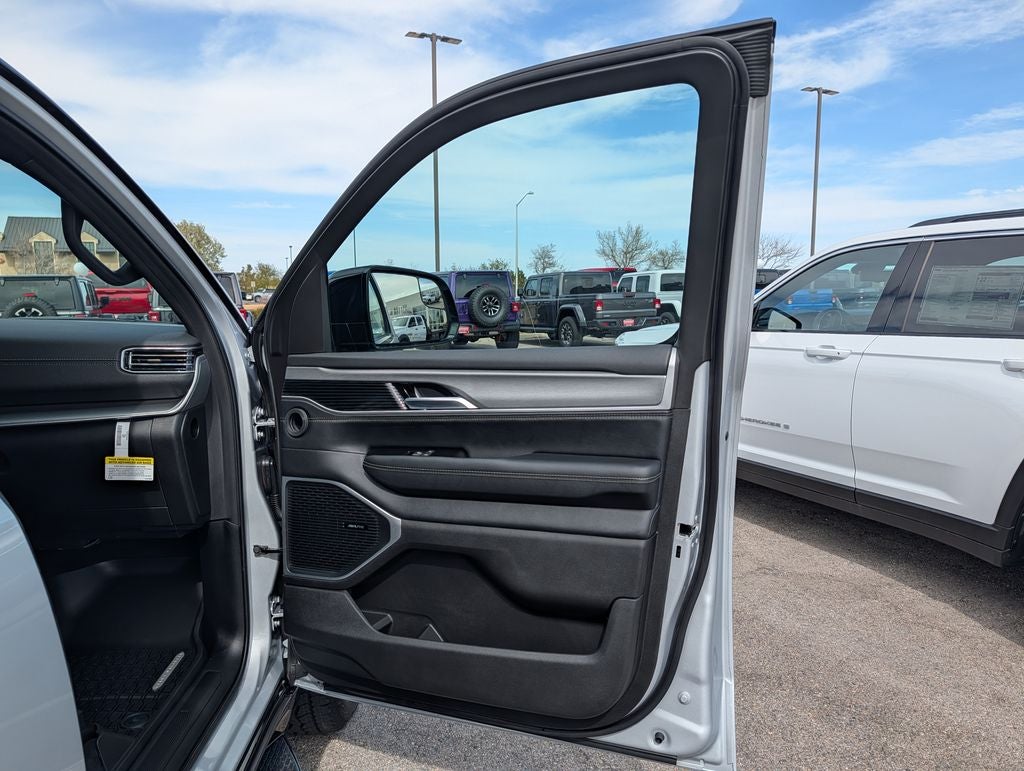 2026 Jeep Grand Wagoneer Upland
