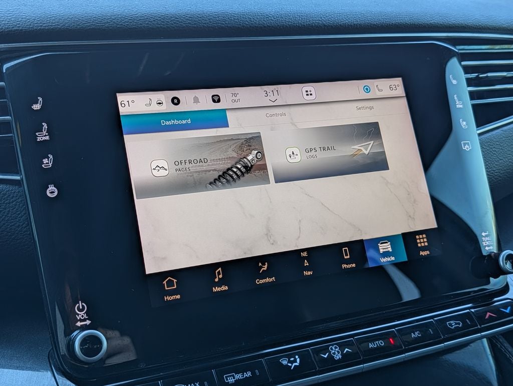 2024 Jeep Wagoneer Base