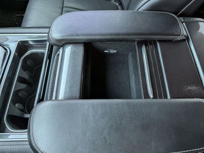 2024 Jeep Wagoneer Base