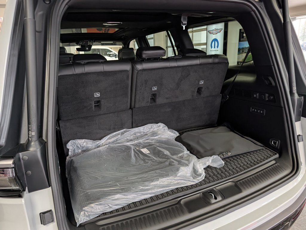 2026 Jeep Grand Wagoneer Upland