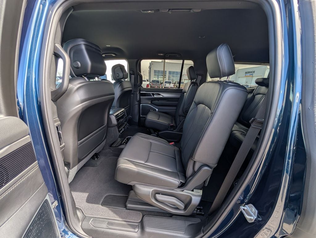 2026 Jeep Grand Wagoneer Limited Altitude