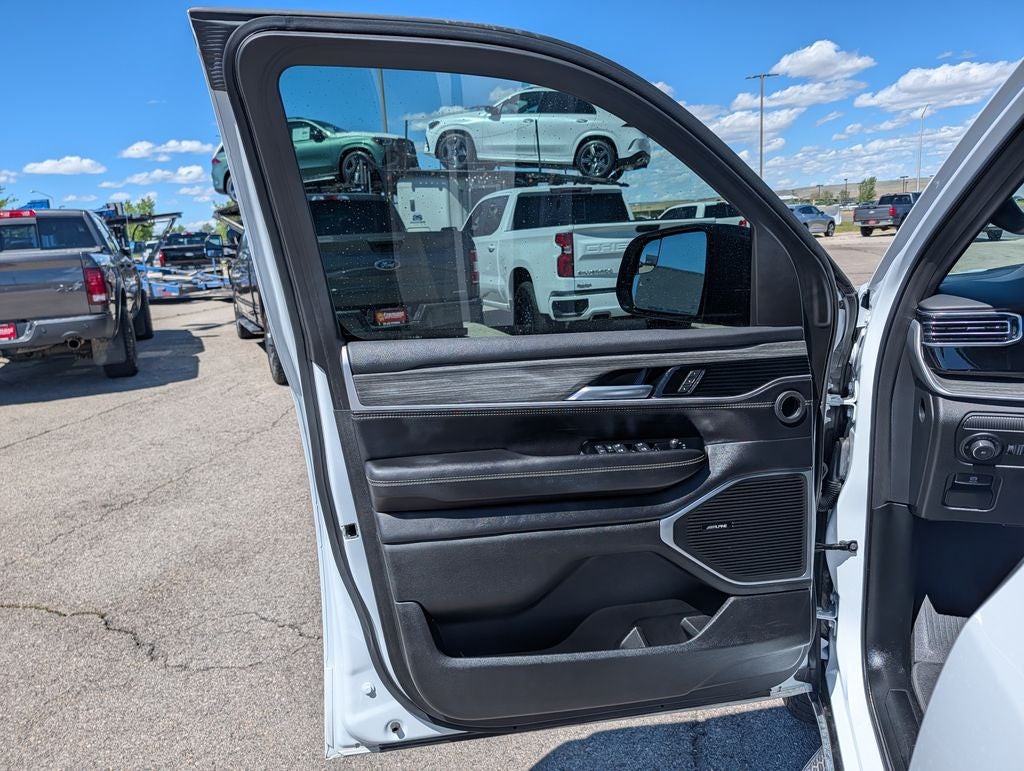 2023 Jeep Wagoneer Series II