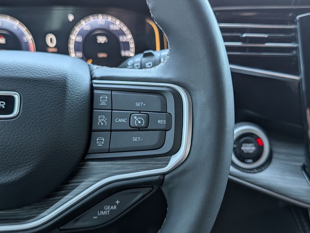 2023 Jeep Wagoneer Series II