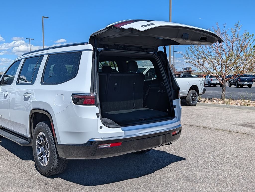 2023 Jeep Wagoneer Series II