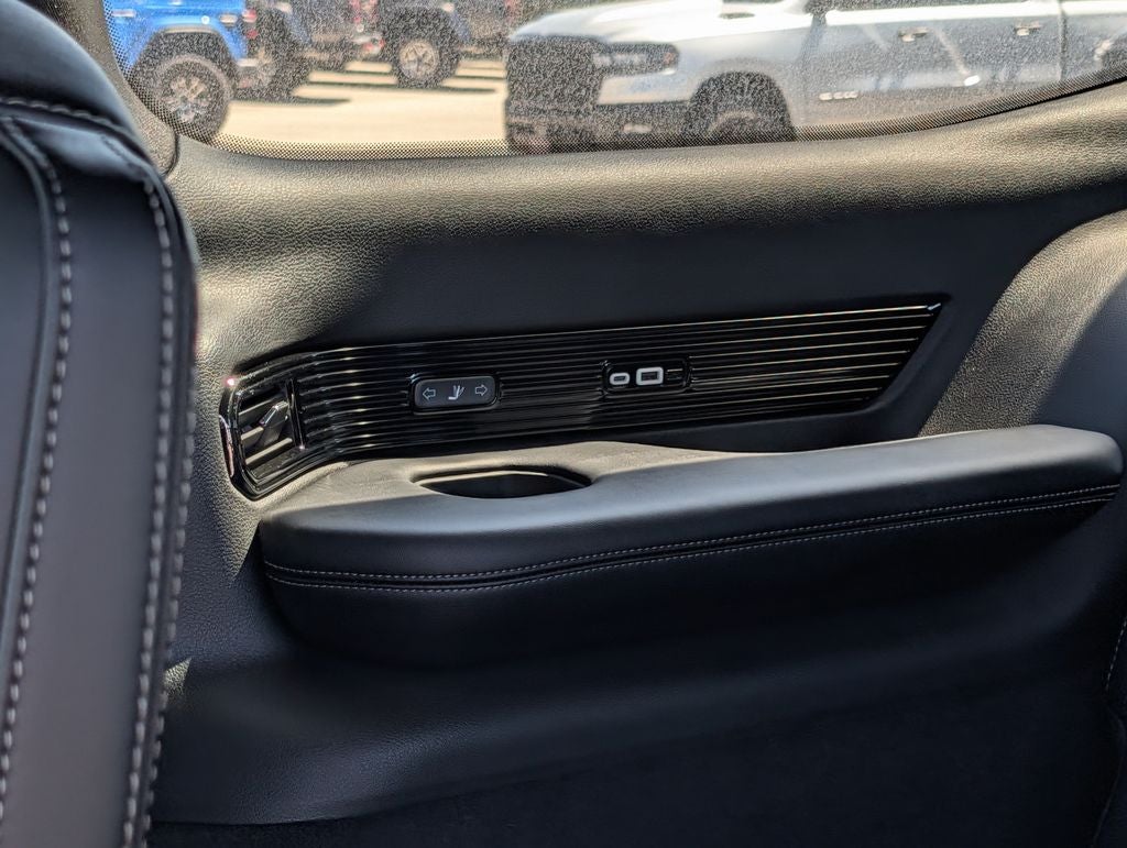 2026 Jeep Grand Wagoneer Summit Obsidian
