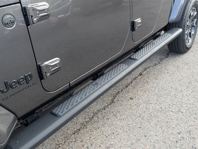 2026 Jeep Gladiator Sahara