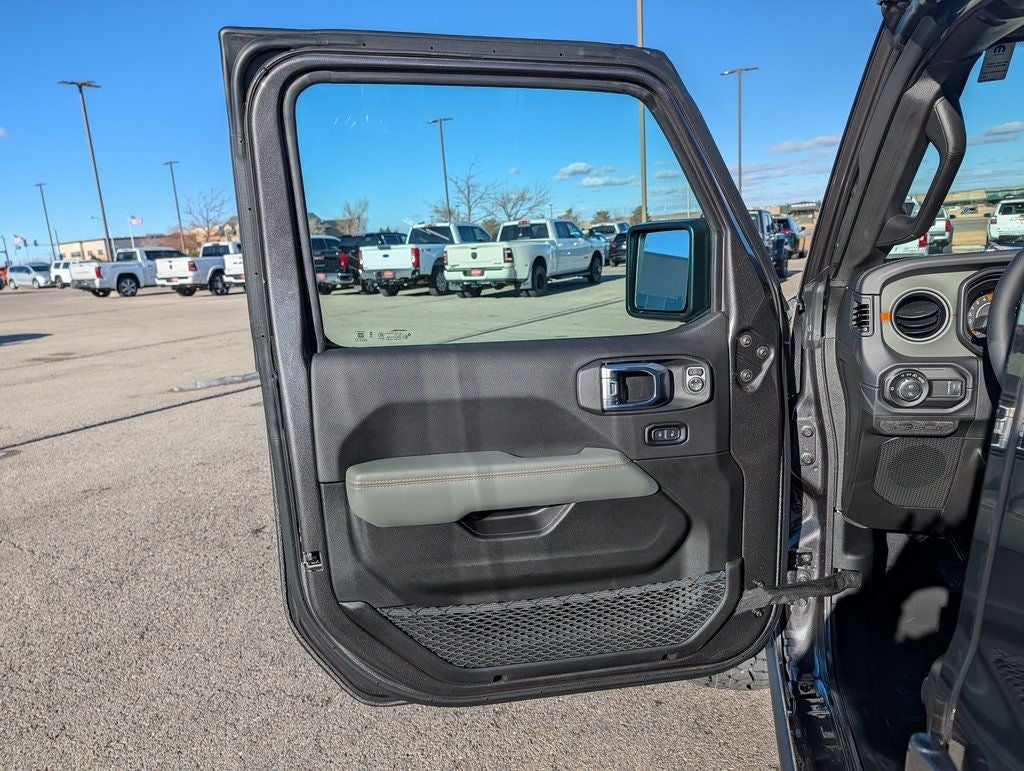 2026 Jeep Gladiator Mojave