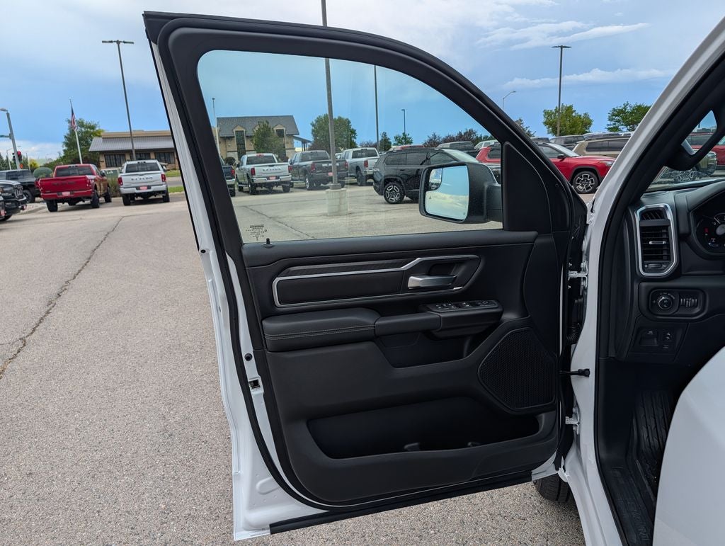 2026 RAM 1500 Big Horn/Lone Star Night Edition