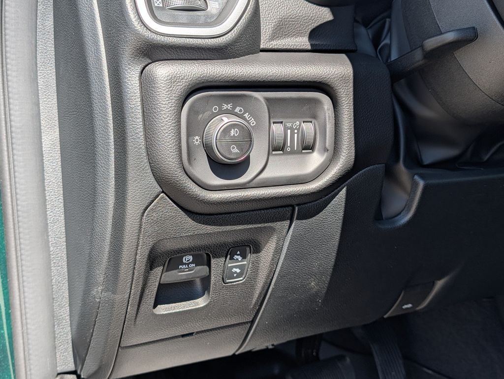 2026 RAM 1500 Big Horn/Lone Star Night Edition