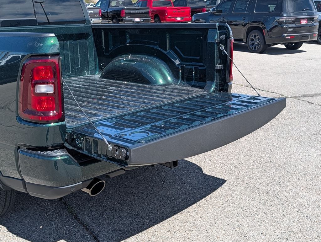 2026 RAM 1500 Big Horn/Lone Star Night Edition