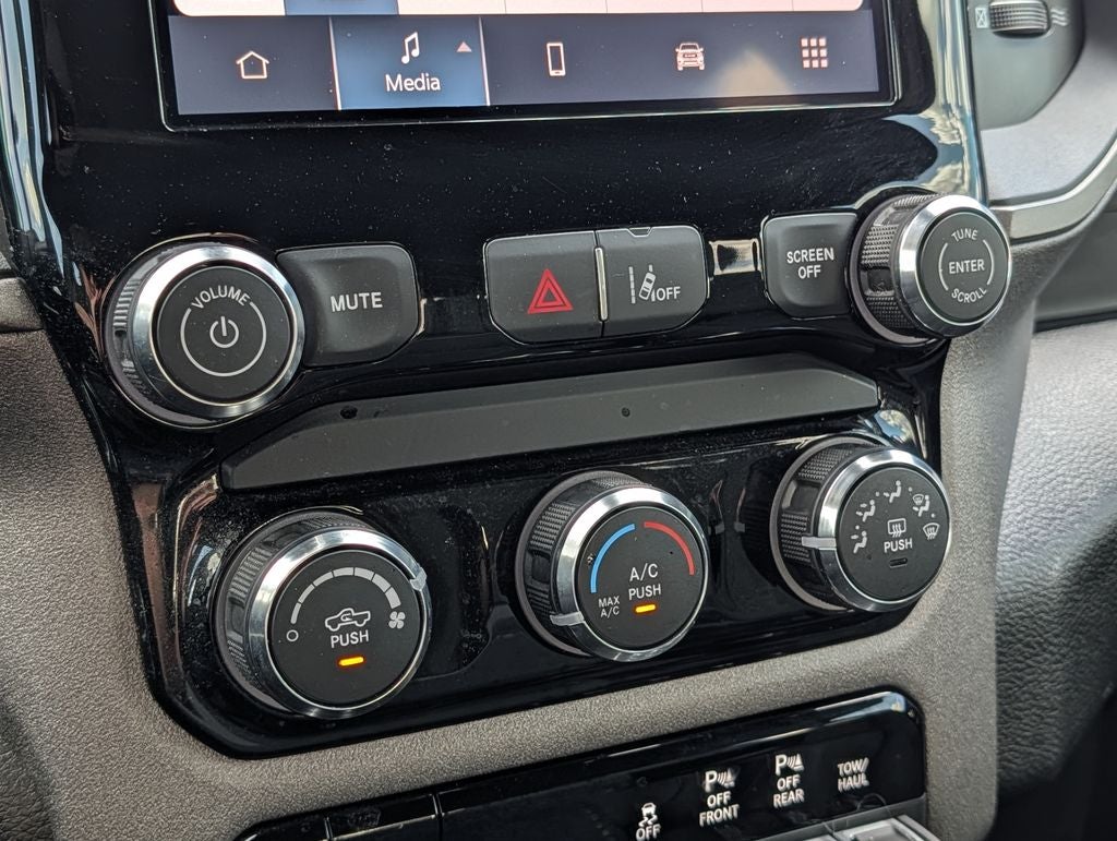 2025 RAM 1500 Warlock