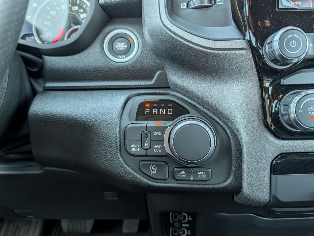 2026 RAM 1500 Warlock