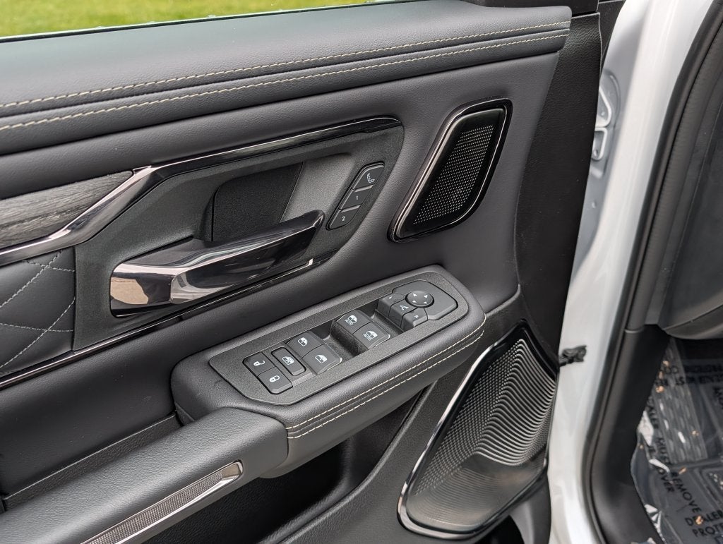 2027 RAM 1500 Limited